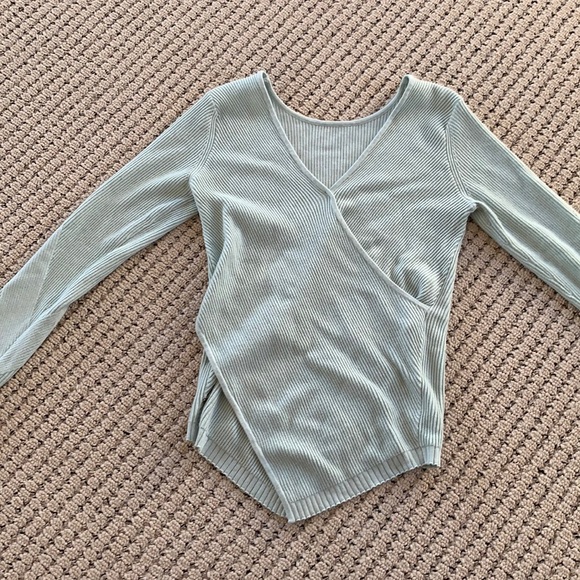 Lululemon Mint Wrap It Back Sweater - Picture 3 of 6